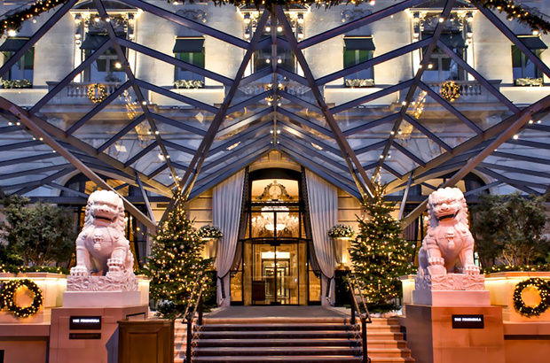 Різдво і Новий рік в The Peninsula Paris Palace 5 *