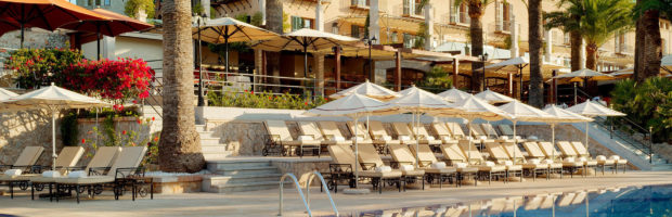 Бассейн в Castillo Hotel Son Vida