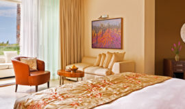 Номер в Jumeirah Port Soller Hotel