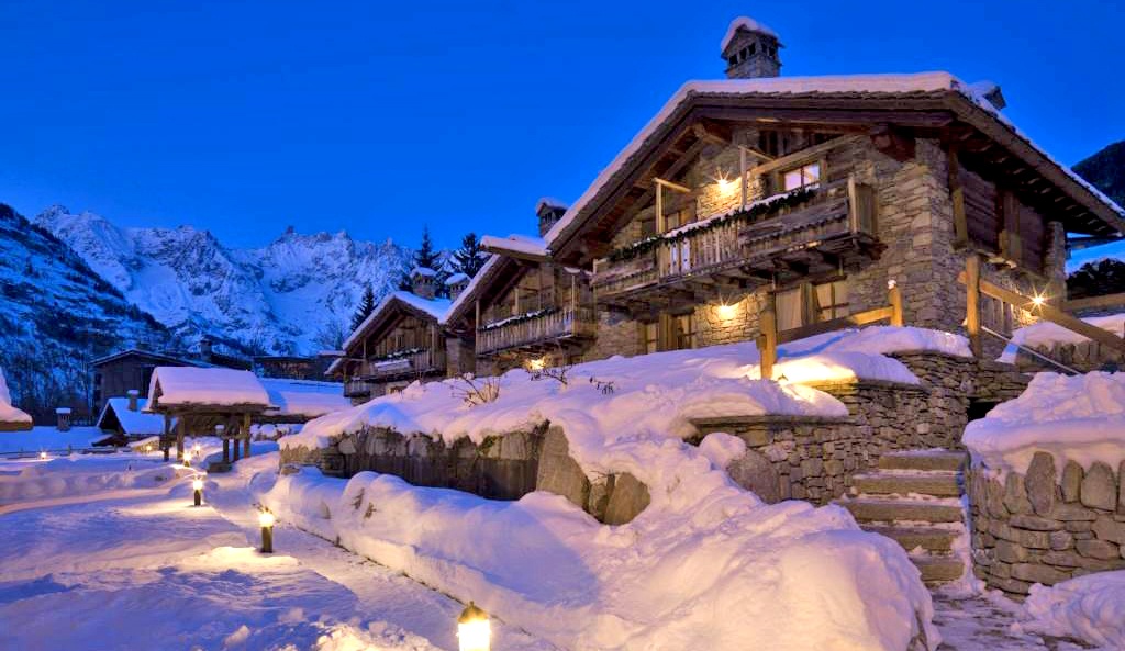 Au Coeur Des Neiges Resort 4 *, Курмайор