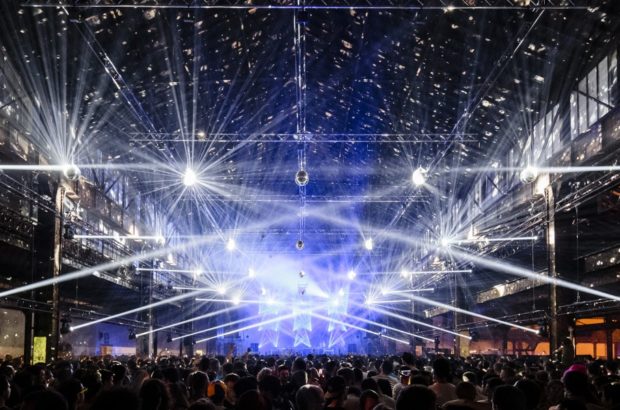 NUITS SONORES в Лионе