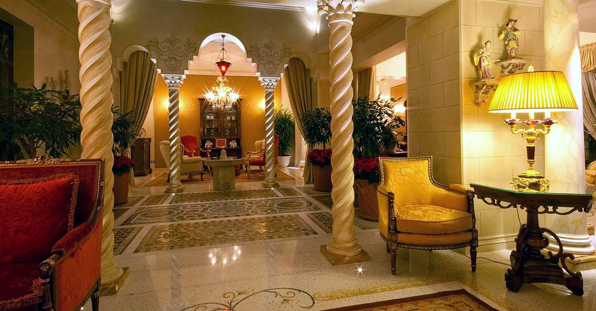 Villa e Palazzo Aminta интерьер