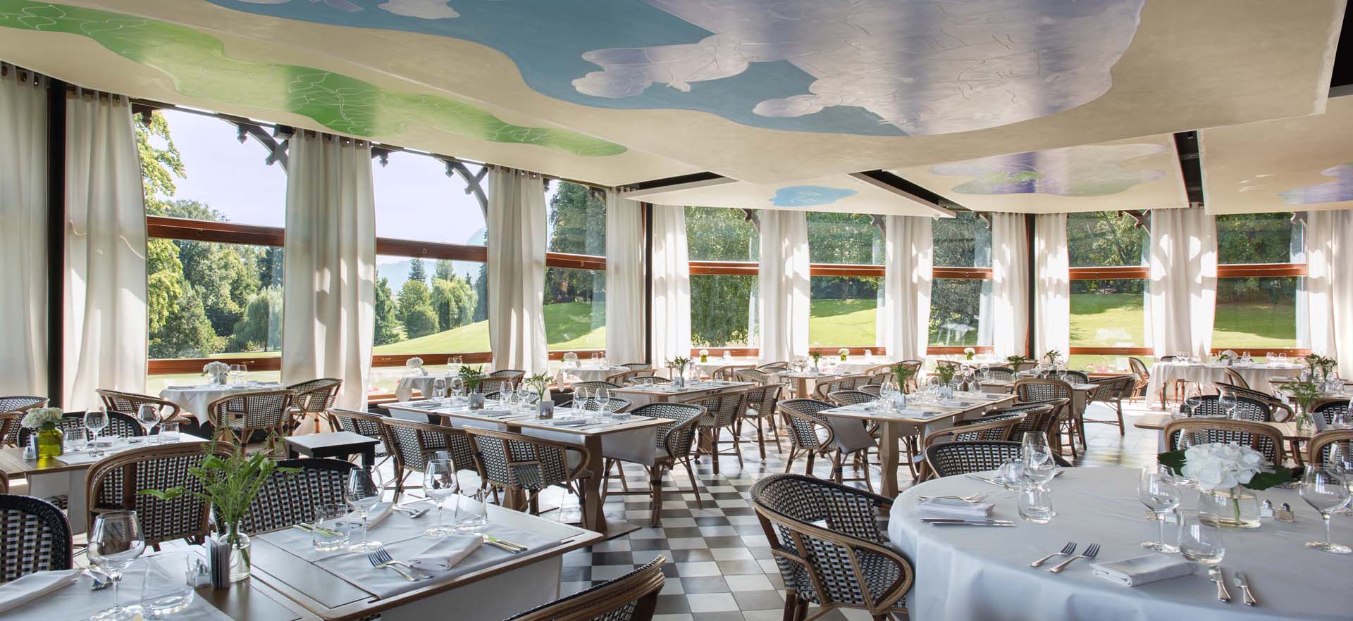 Hotel Royal — Evian Resort ресторан