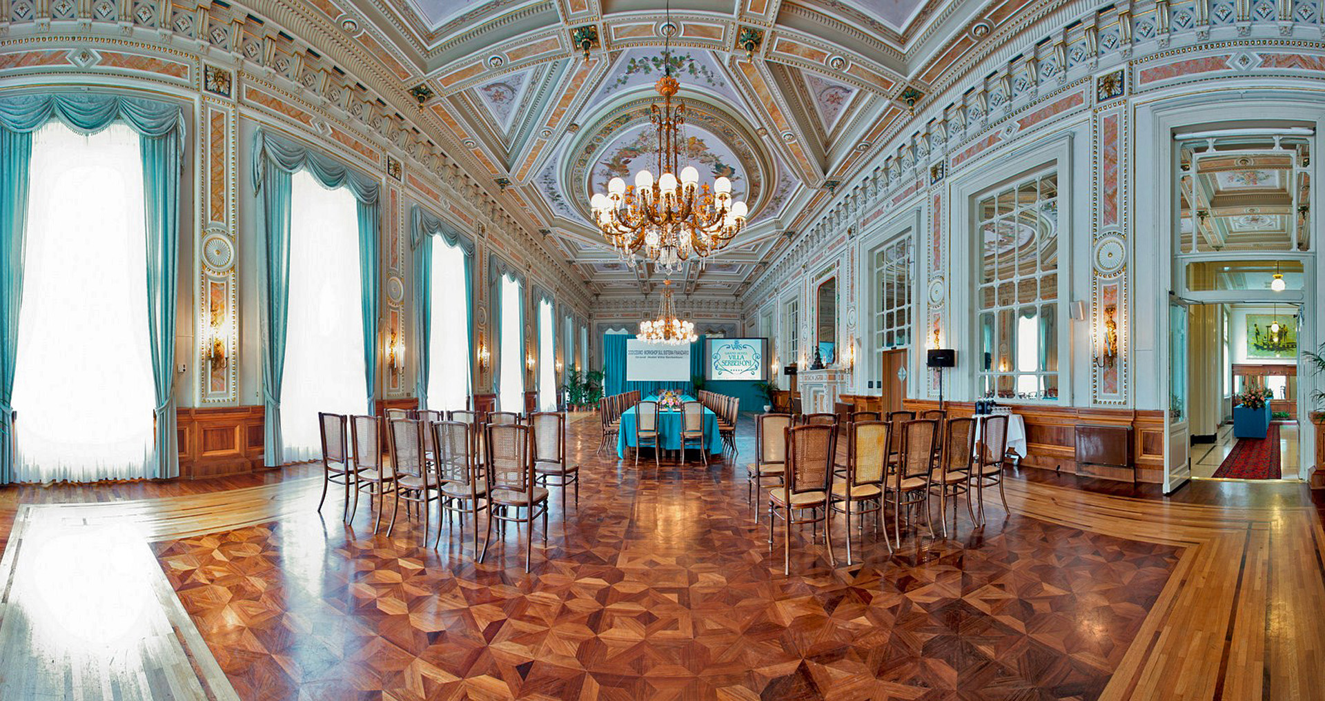 Конференцзал