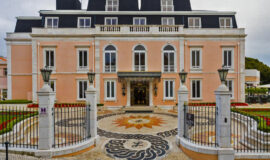 Проживание в Лиссабоне в Olissippo Lapa Palace