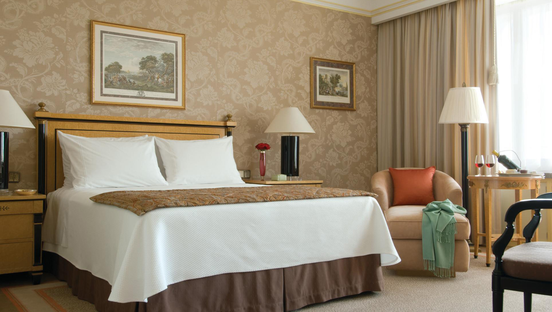 Номер в Four Seasons Hotel Ritz Lisbon